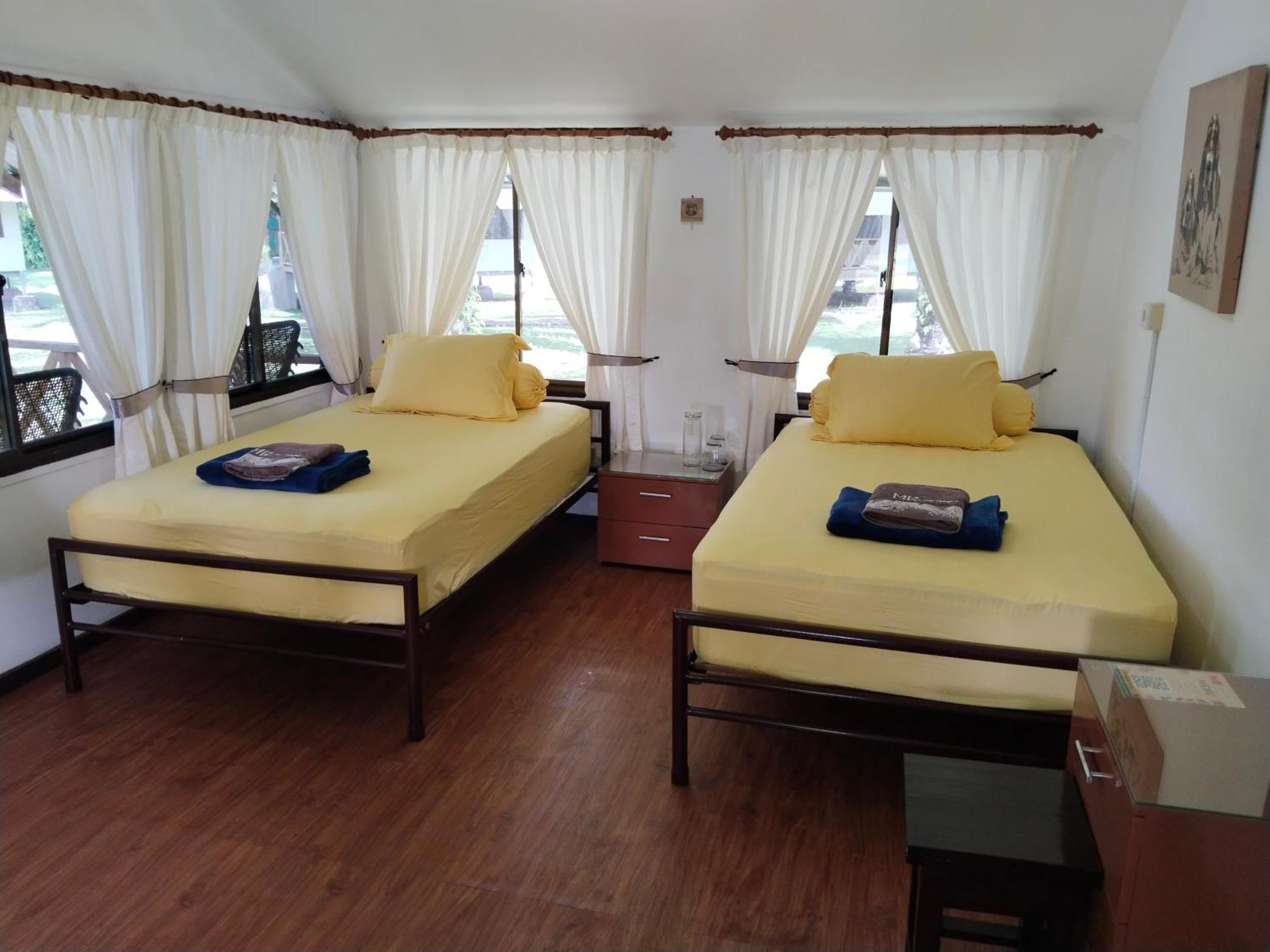 Готель Mb Camp Singkil Gosongtelaga Екстер'єр фото
