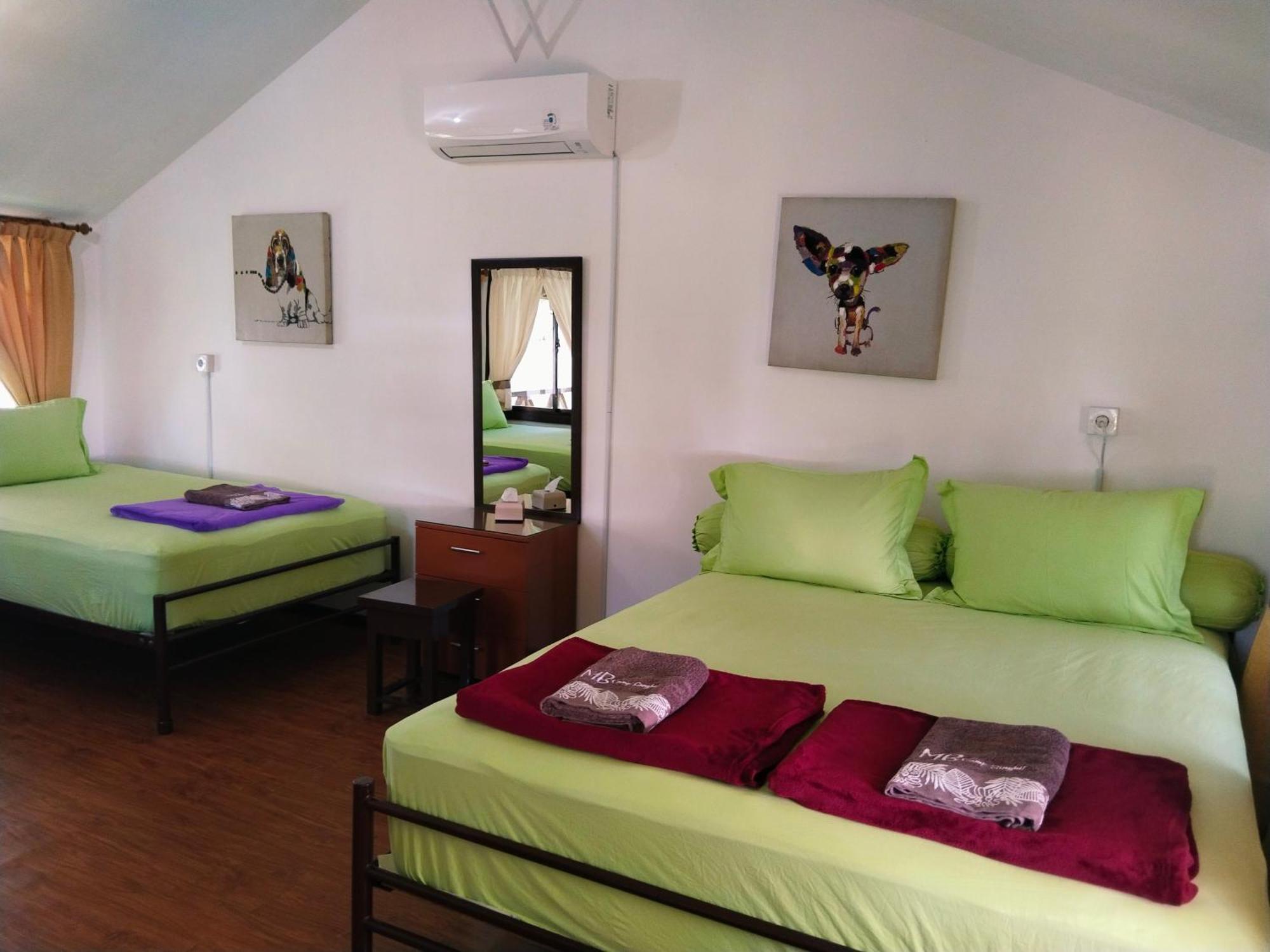 Готель Mb Camp Singkil Gosongtelaga Екстер'єр фото