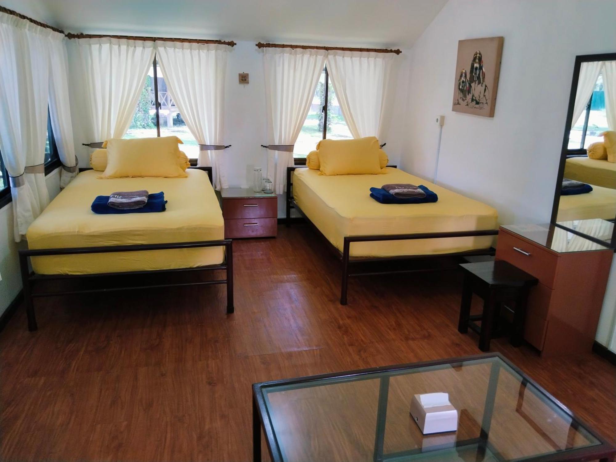 Готель Mb Camp Singkil Gosongtelaga Екстер'єр фото